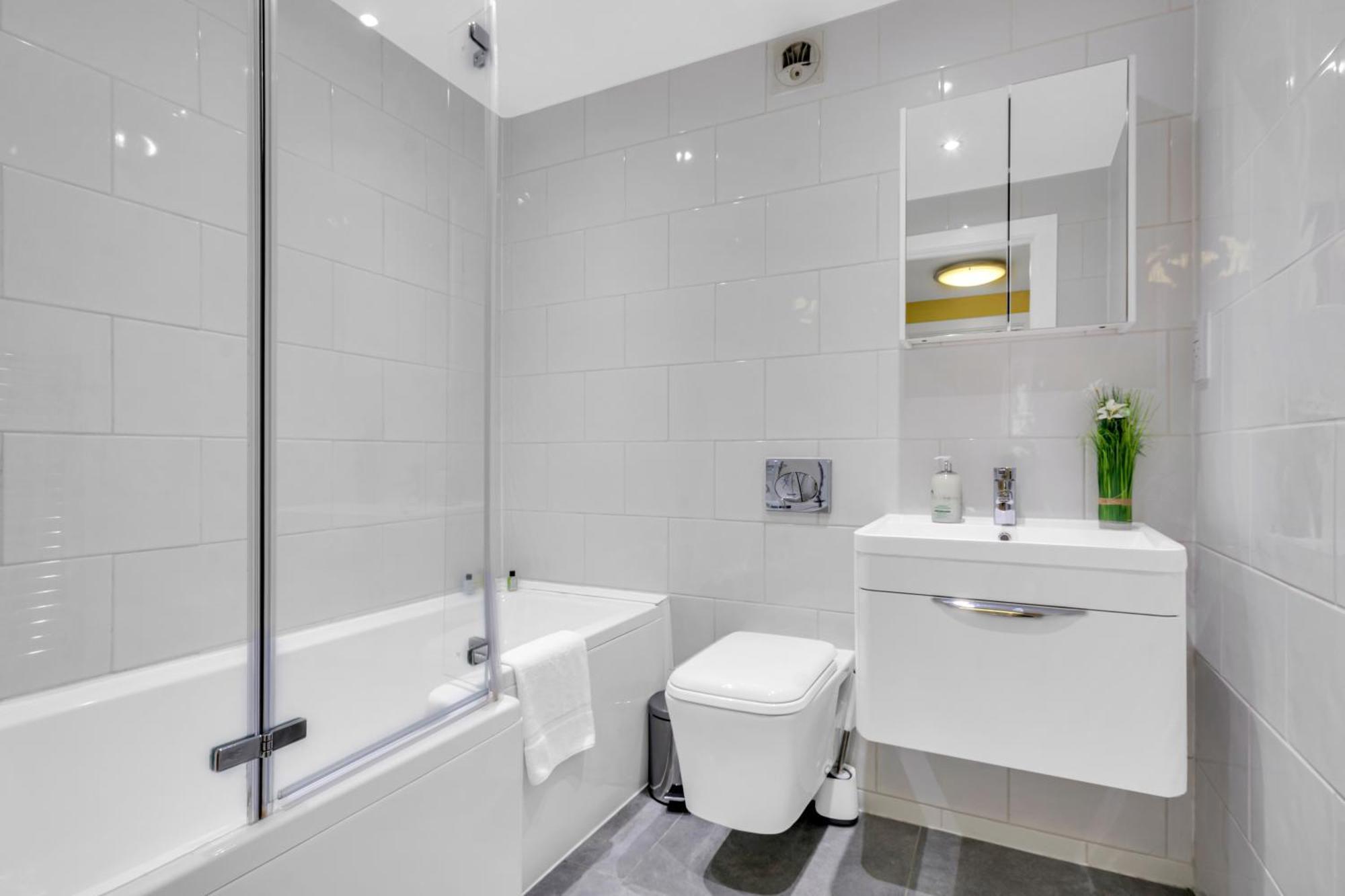 Mysquare One Bedroom Serviced Apartment Near St Paul'S Blackfriars Londra Esterno foto